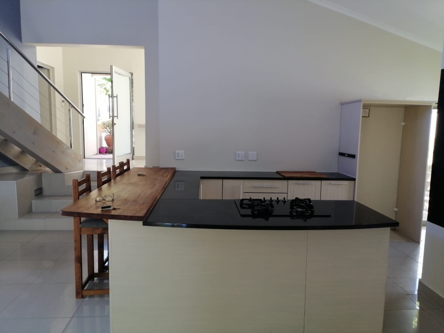 To Let 4 Bedroom Property for Rent in Steynsrust Western Cape